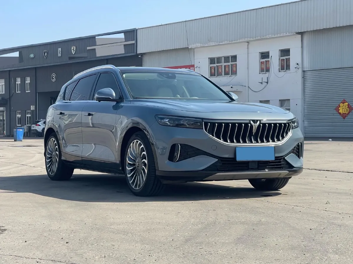 2022 Voyah FREE Range Extended 109HP REEV 33KWH,autocango,china used car exporter,china ev exporter,chinese used car exporter,chinese used ev exporter