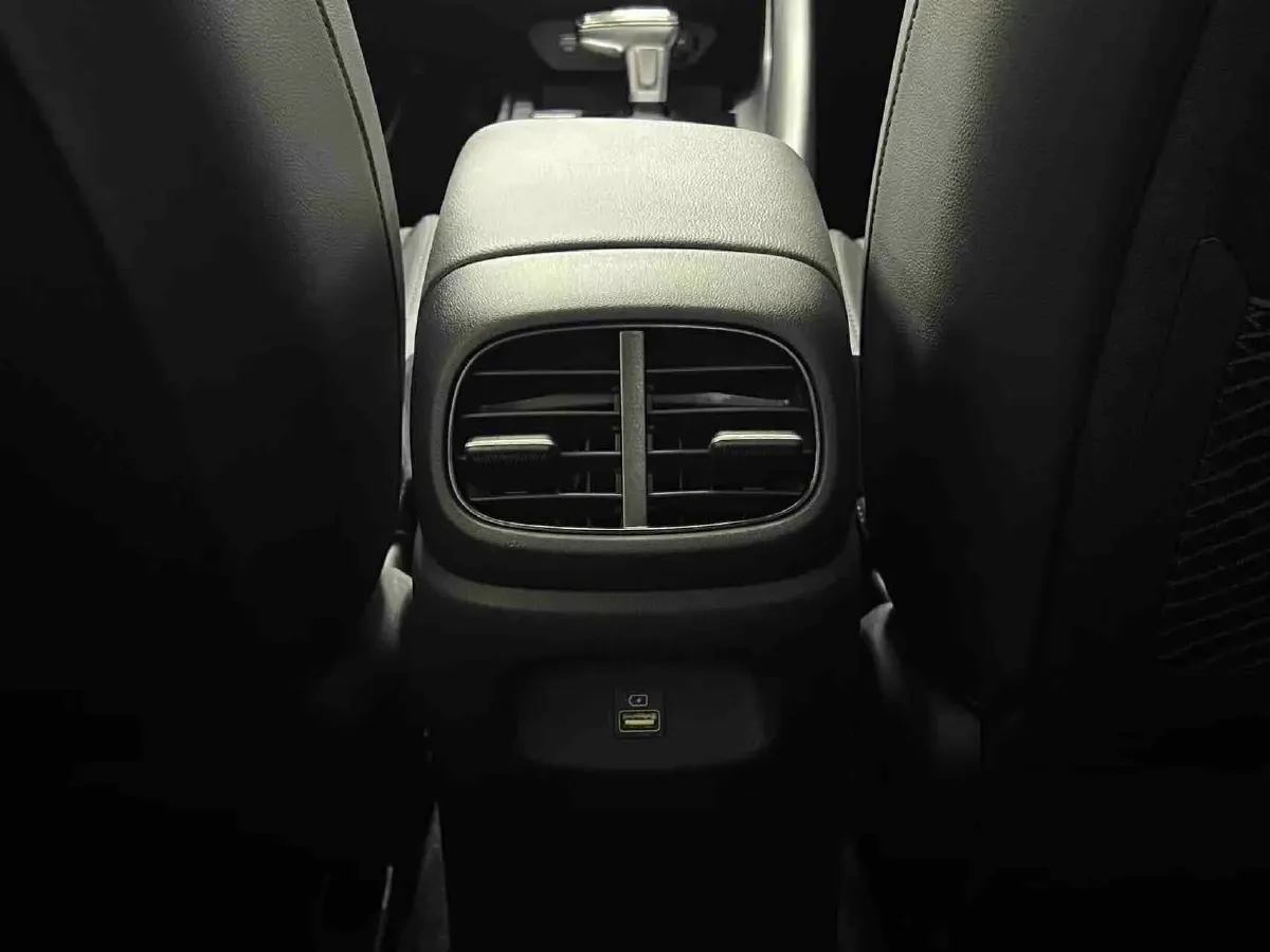 2022 Hyundai Elantra 1.5L 115HP L4 CVT,autocango,china used car exporter,china ev exporter,chinese used car exporter,chinese used ev exporter