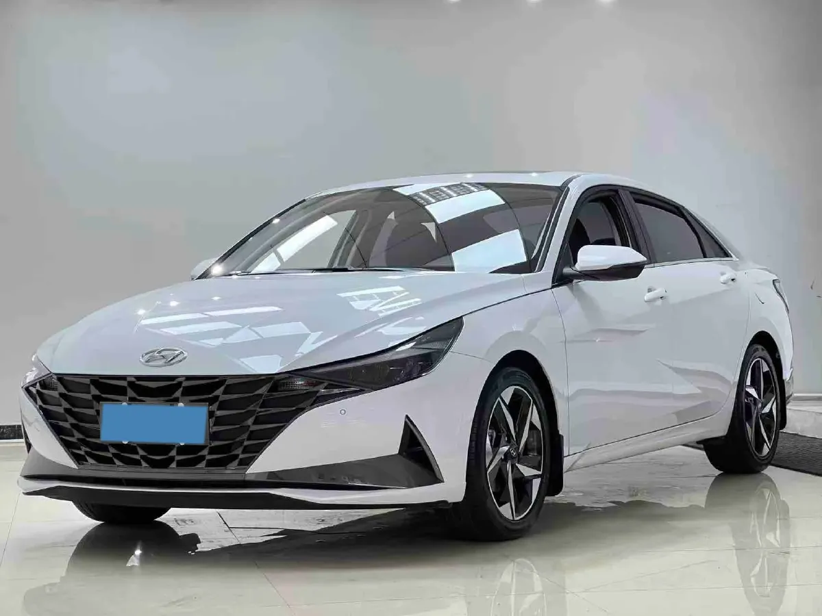 2022 Hyundai Elantra 1.5L 115HP L4 CVT,autocango,china used car exporter,china ev exporter,chinese used car exporter,chinese used ev exporter