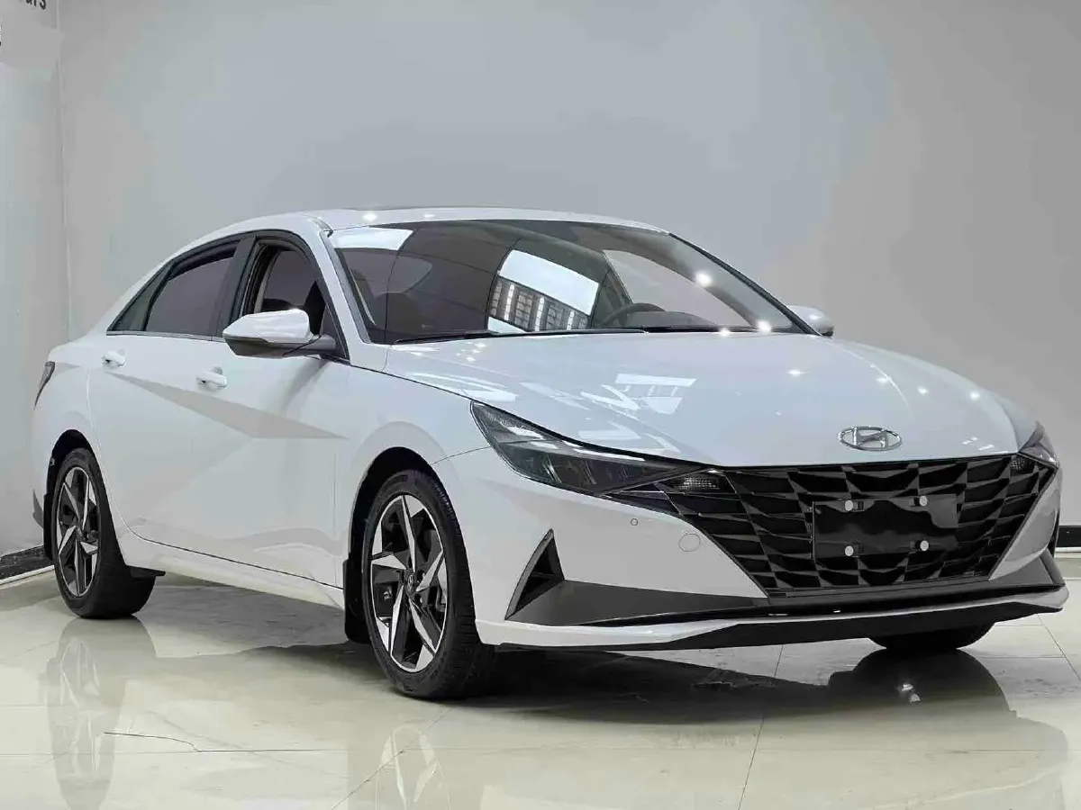 2022 Hyundai Elantra 1.5L 115HP L4 CVT,autocango,china used car exporter,china ev exporter,chinese used car exporter,chinese used ev exporter