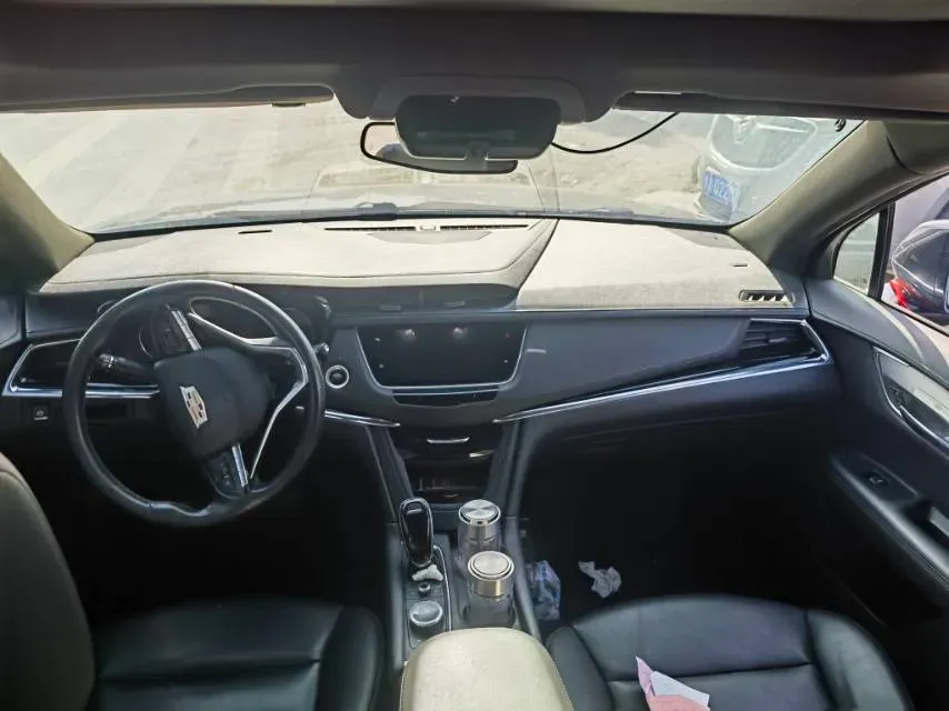 2021 Cadillac XT6 2.0T 237HP L4 9AT,autocango,china used car exporter,china ev exporter,chinese used car exporter,chinese used ev exporter