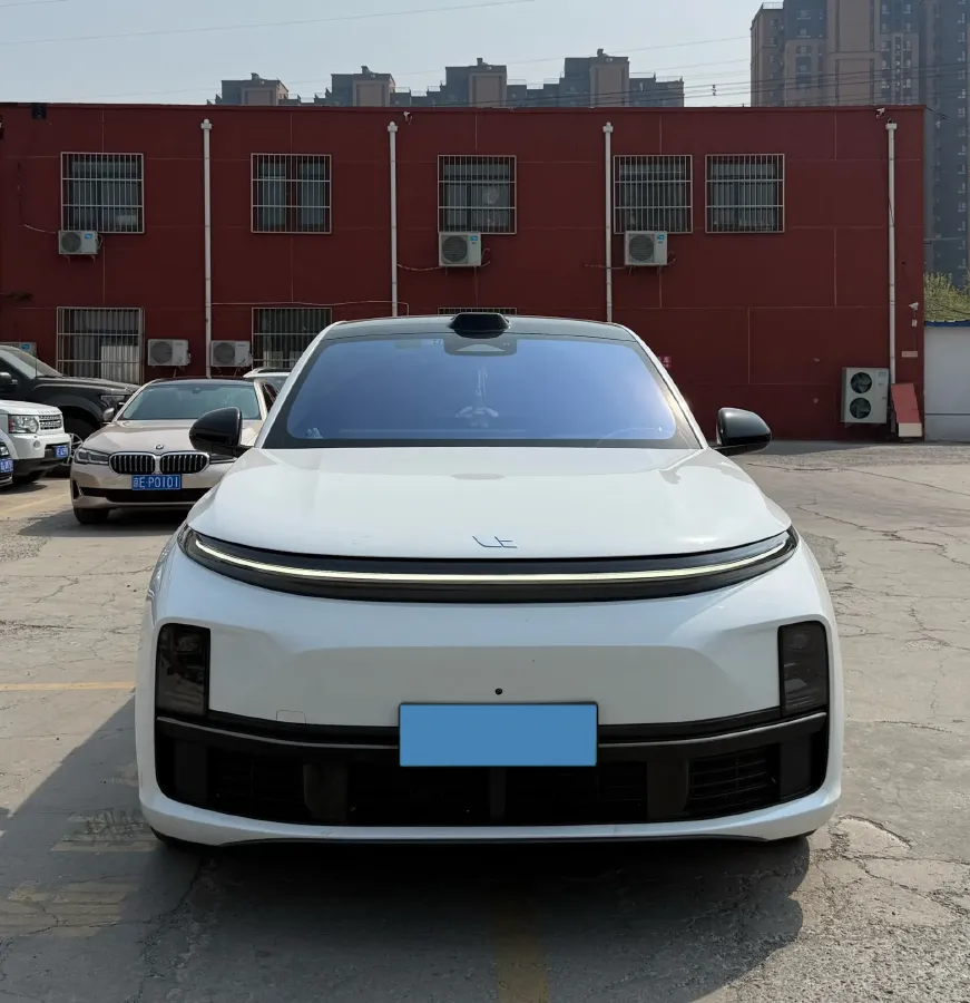 2023 Li L7 Range Extended 154HP REEV 40.9KWH,autocango,china used car exporter,china ev exporter,chinese used car exporter,chinese used ev exporter