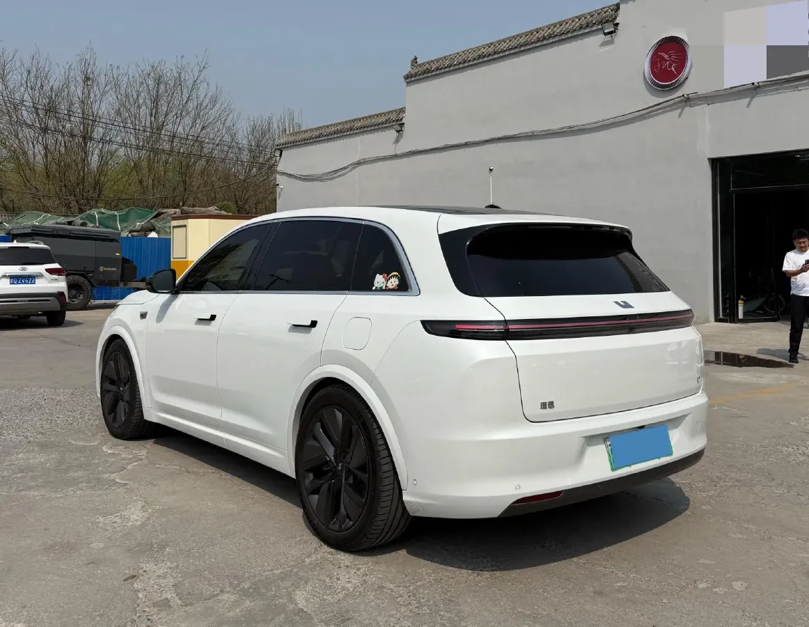 2023 Li L7 Range Extended 154HP REEV 40.9KWH,autocango,china used car exporter,china ev exporter,chinese used car exporter,chinese used ev exporter