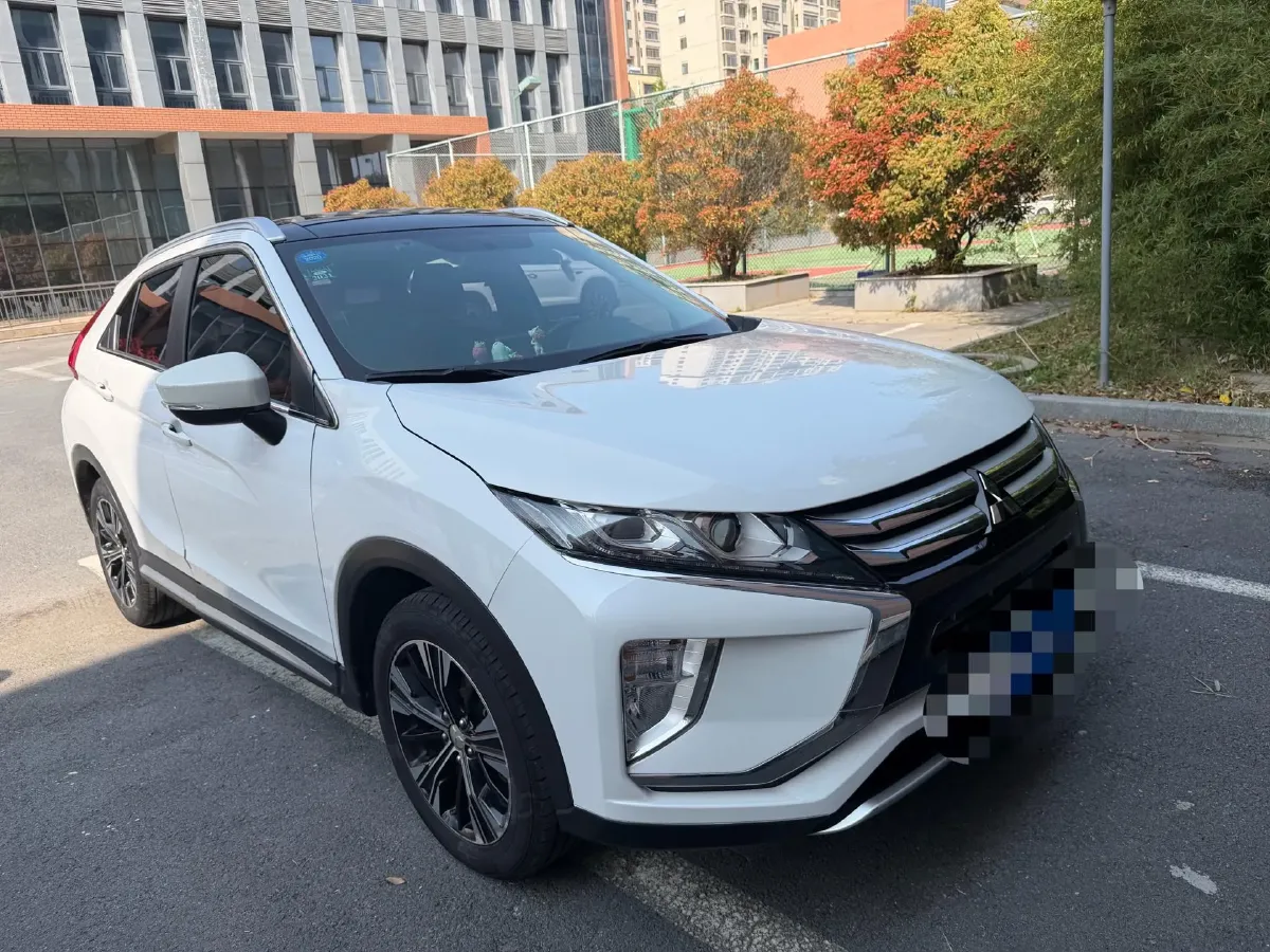 2018 Mitsubishi Eclipse Cross 1.5T 170HP L4 CVT,autocango,china used car exporter,china ev exporter,chinese used car exporter,chinese used ev exporter