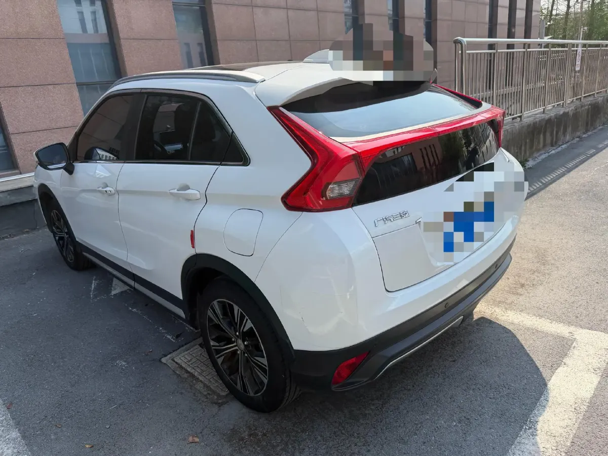 2018 Mitsubishi Eclipse Cross 1.5T 170HP L4 CVT,autocango,china used car exporter,china ev exporter,chinese used car exporter,chinese used ev exporter