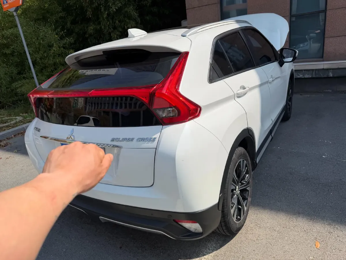 2018 Mitsubishi Eclipse Cross 1.5T 170HP L4 CVT,autocango,china used car exporter,china ev exporter,chinese used car exporter,chinese used ev exporter