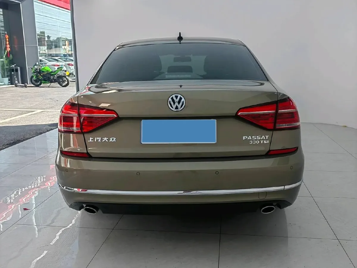 2017 Volkswagen Passat 1.8T 180HP L4 7DCT,autocango,china used car exporter,china ev exporter,chinese used car exporter,chinese used ev exporter