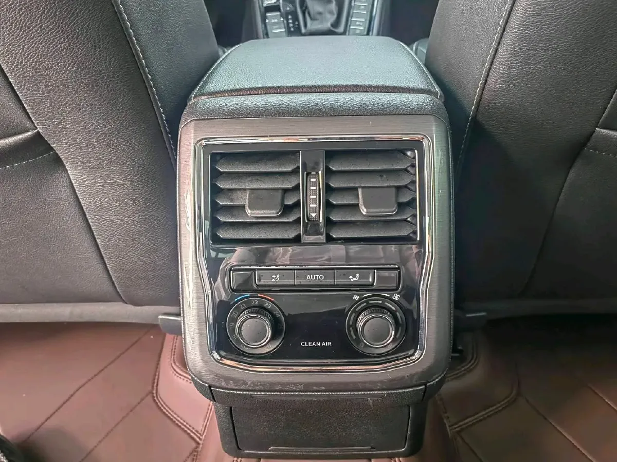 2017 Volkswagen Passat 1.8T 180HP L4 7DCT,autocango,china used car exporter,china ev exporter,chinese used car exporter,chinese used ev exporter