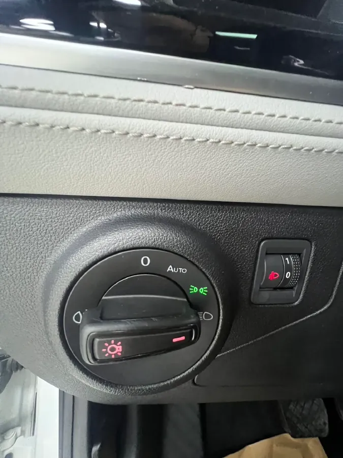 2023 Jetta VS7 1.4T 150HP L4 6AT,autocango,china used car exporter,china ev exporter,chinese used car exporter,chinese used ev exporter