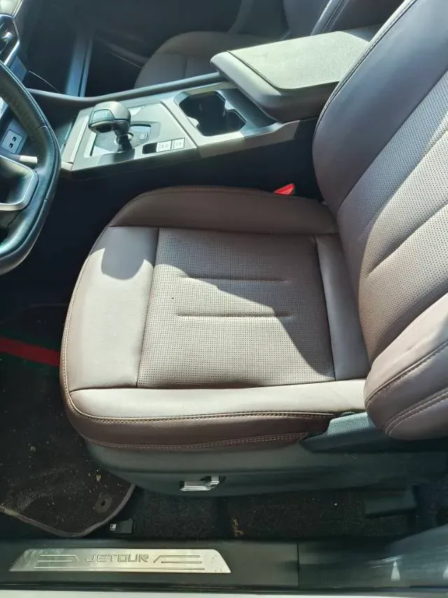 2021 Jetour X90 1.6T 197HP L4 7DCT,autocango,china used car exporter,china ev exporter,chinese used car exporter,chinese used ev exporter