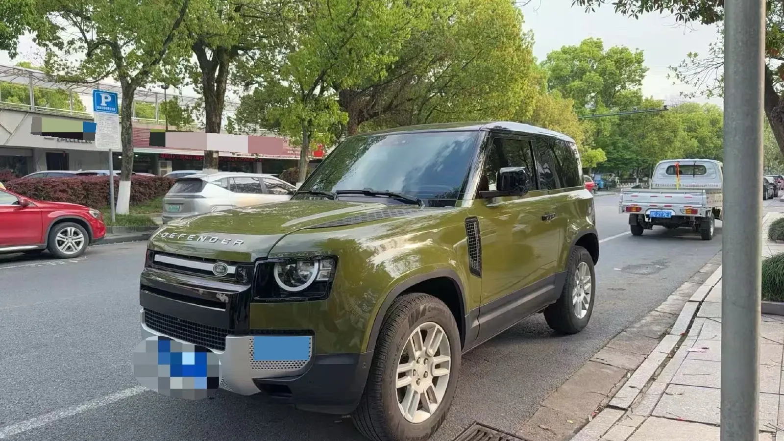 2024 Land Rover Defender 2.0T 301HP L4 8AT,autocango,china used car exporter,china ev exporter,chinese used car exporter,chinese used ev exporter