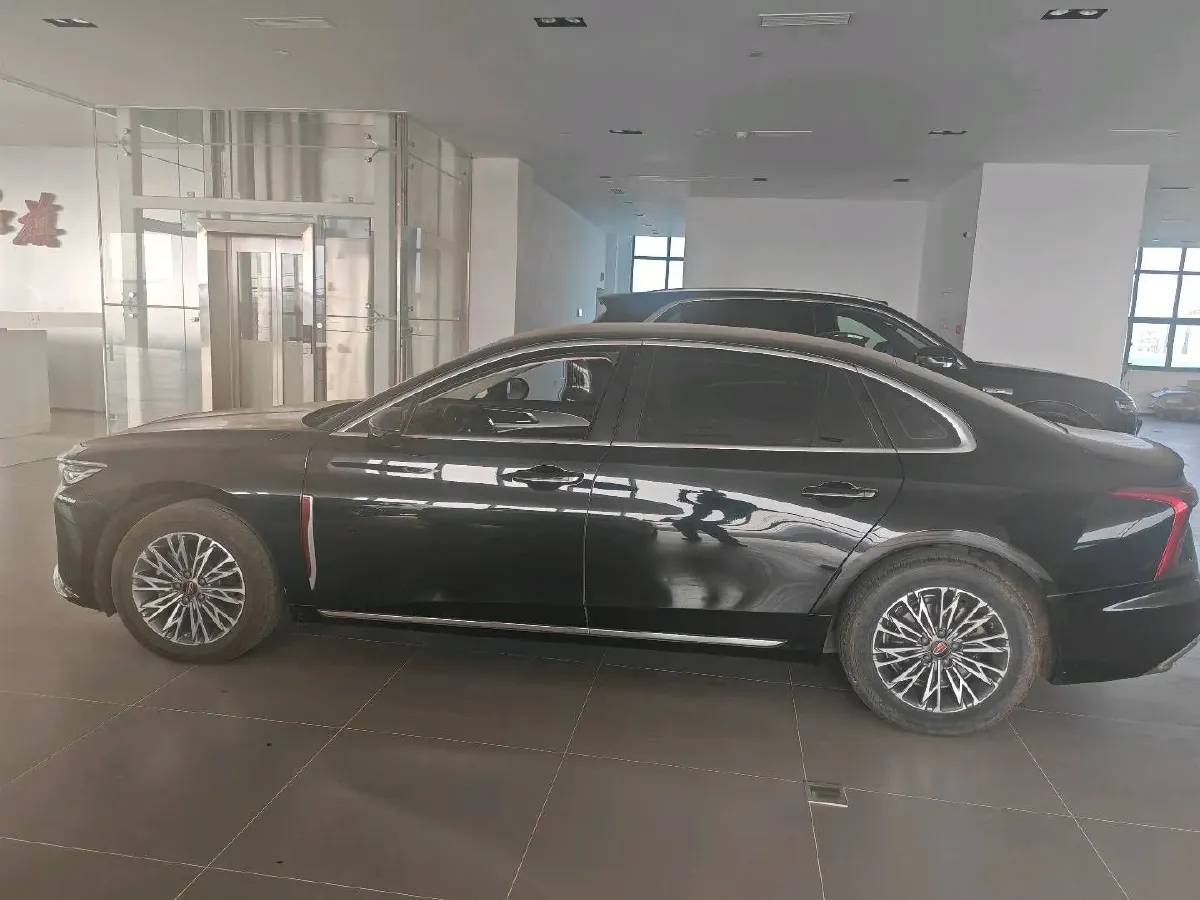 2024 HongQi H5 1.5T 169HP L4 7DCT,autocango,china used car exporter,china ev exporter,chinese used car exporter,chinese used ev exporter