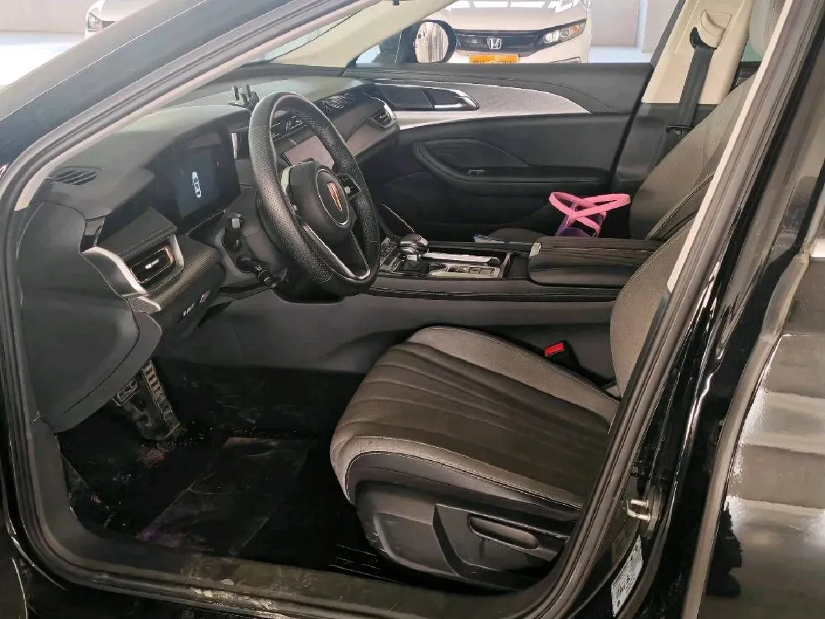 2024 HongQi H5 1.5T 169HP L4 7DCT,autocango,china used car exporter,china ev exporter,chinese used car exporter,chinese used ev exporter