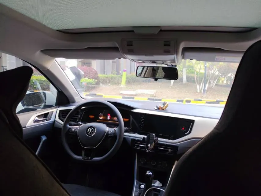 2023 Volkswagen Polo 1.5L 113HP L4 6AT,autocango,china used car exporter,china ev exporter,chinese used car exporter,chinese used ev exporter