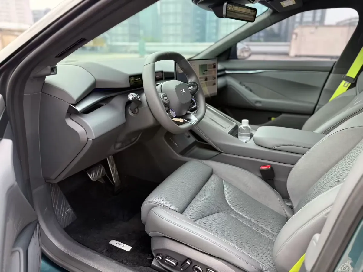 2025 Xpeng P7 BEV,autocango,china used car exporter,china ev exporter,chinese used car exporter,chinese used ev exporter