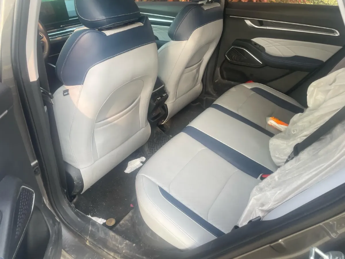 2022 Geely Emgrand 1.5L 114HP L4 CVT,autocango,china used car exporter,china ev exporter,chinese used car exporter,chinese used ev exporter