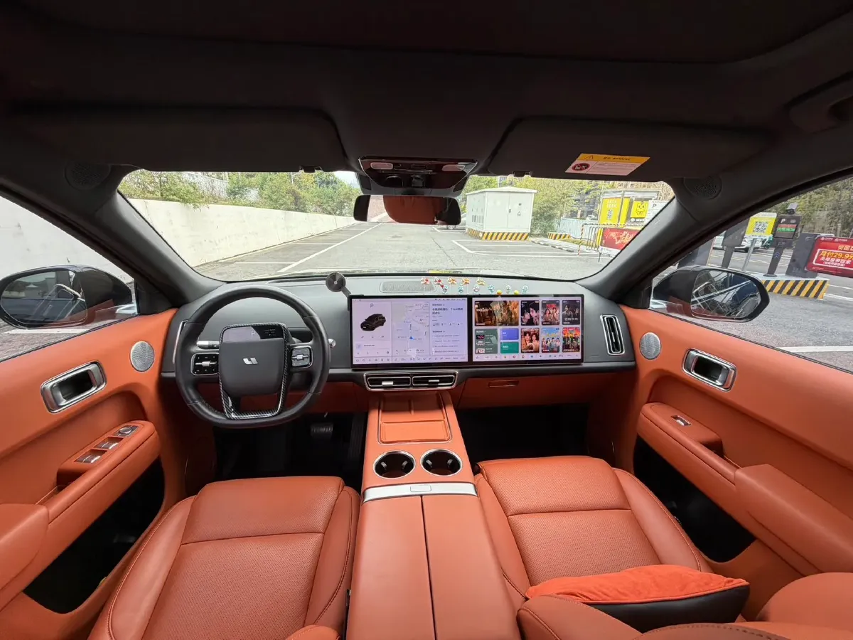 2023 Li L8 Range Extended 154HP REEV 40.9KWH,autocango,china used car exporter,china ev exporter,chinese used car exporter,chinese used ev exporter