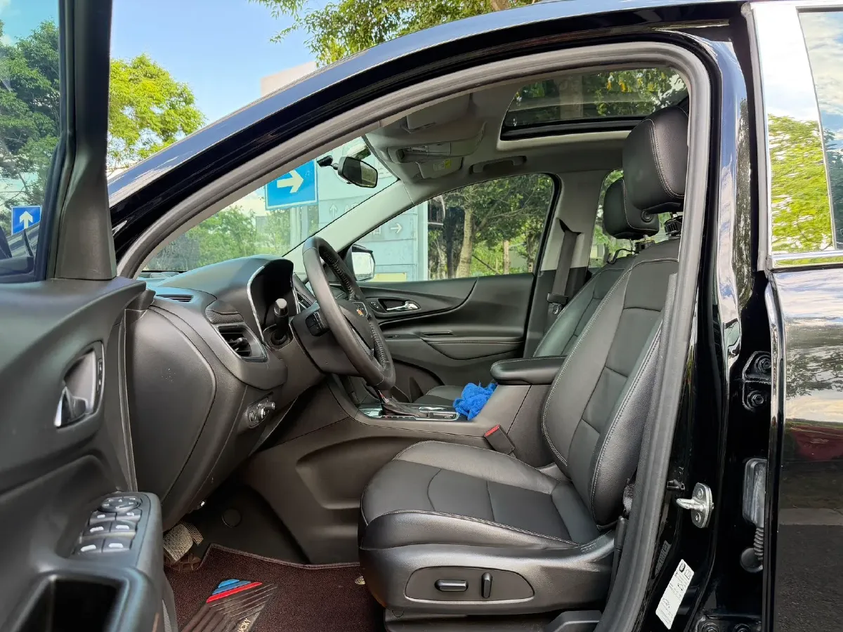 2019 Chevrolet Equinox 1.5T 169HP L4 6AT,autocango,china used car exporter,china ev exporter,chinese used car exporter,chinese used ev exporter