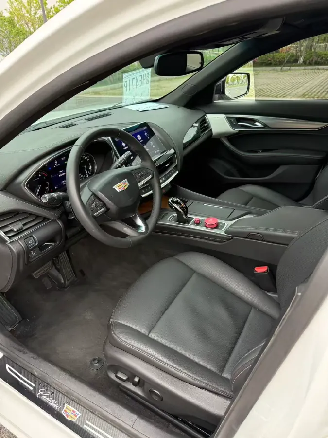 2021 Cadillac CT5 2.0T 237HP L4 10AT,autocango,china used car exporter,china ev exporter,chinese used car exporter,chinese used ev exporter