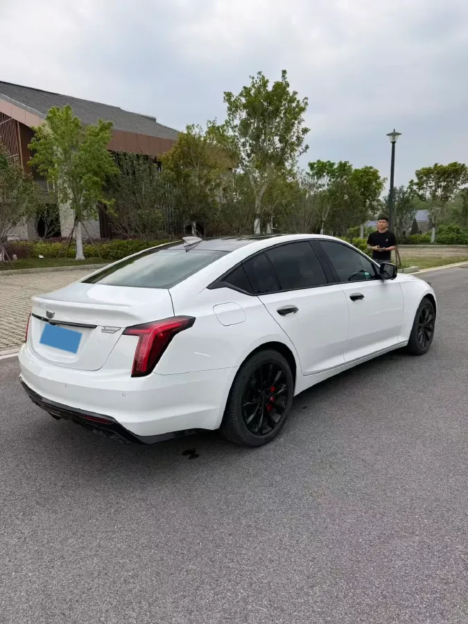 2021 Cadillac CT5 2.0T 237HP L4 10AT,autocango,china used car exporter,china ev exporter,chinese used car exporter,chinese used ev exporter