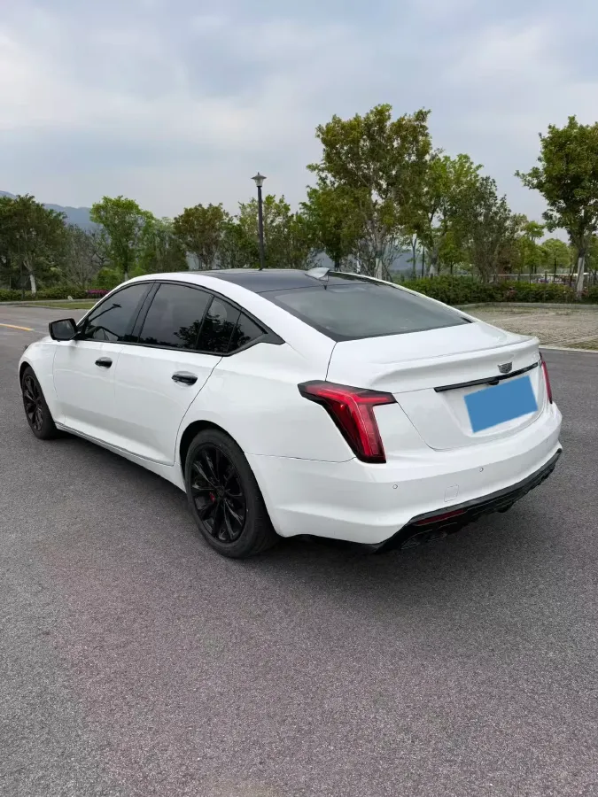2021 Cadillac CT5 2.0T 237HP L4 10AT,autocango,china used car exporter,china ev exporter,chinese used car exporter,chinese used ev exporter