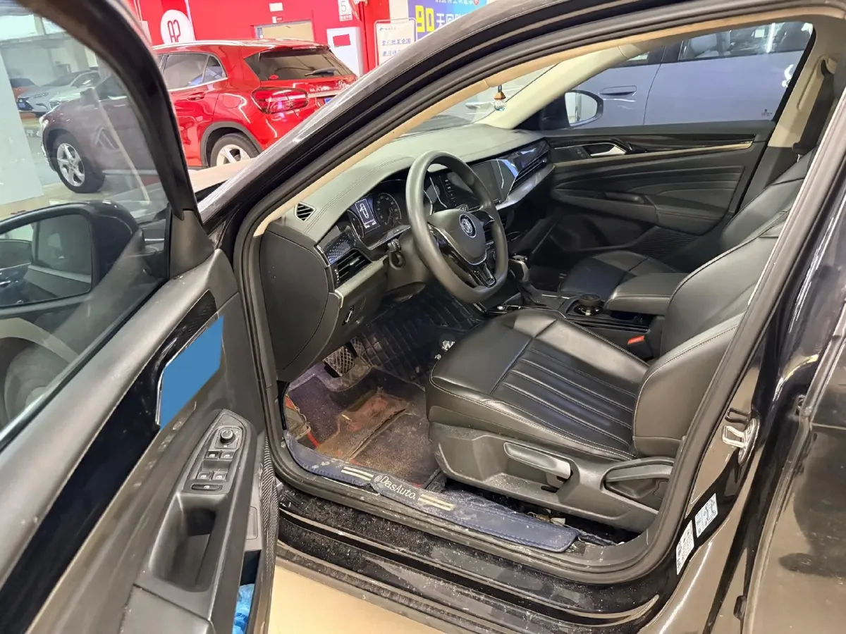 2020 Volkswagen Passat 1.4T 150HP L4 7DCT,autocango,china used car exporter,china ev exporter,chinese used car exporter,chinese used ev exporter