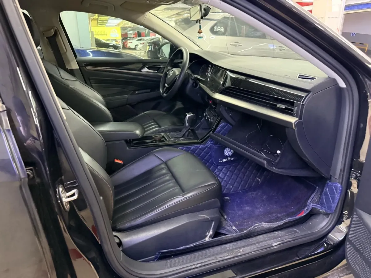 2020 Volkswagen Passat 1.4T 150HP L4 7DCT,autocango,china used car exporter,china ev exporter,chinese used car exporter,chinese used ev exporter