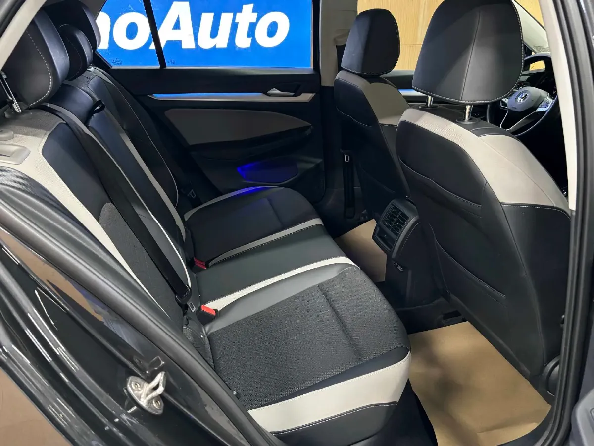 2021 Volkswagen Golf 1.4T 150HP L4 7DCT,autocango,china used car exporter,china ev exporter,chinese used car exporter,chinese used ev exporter