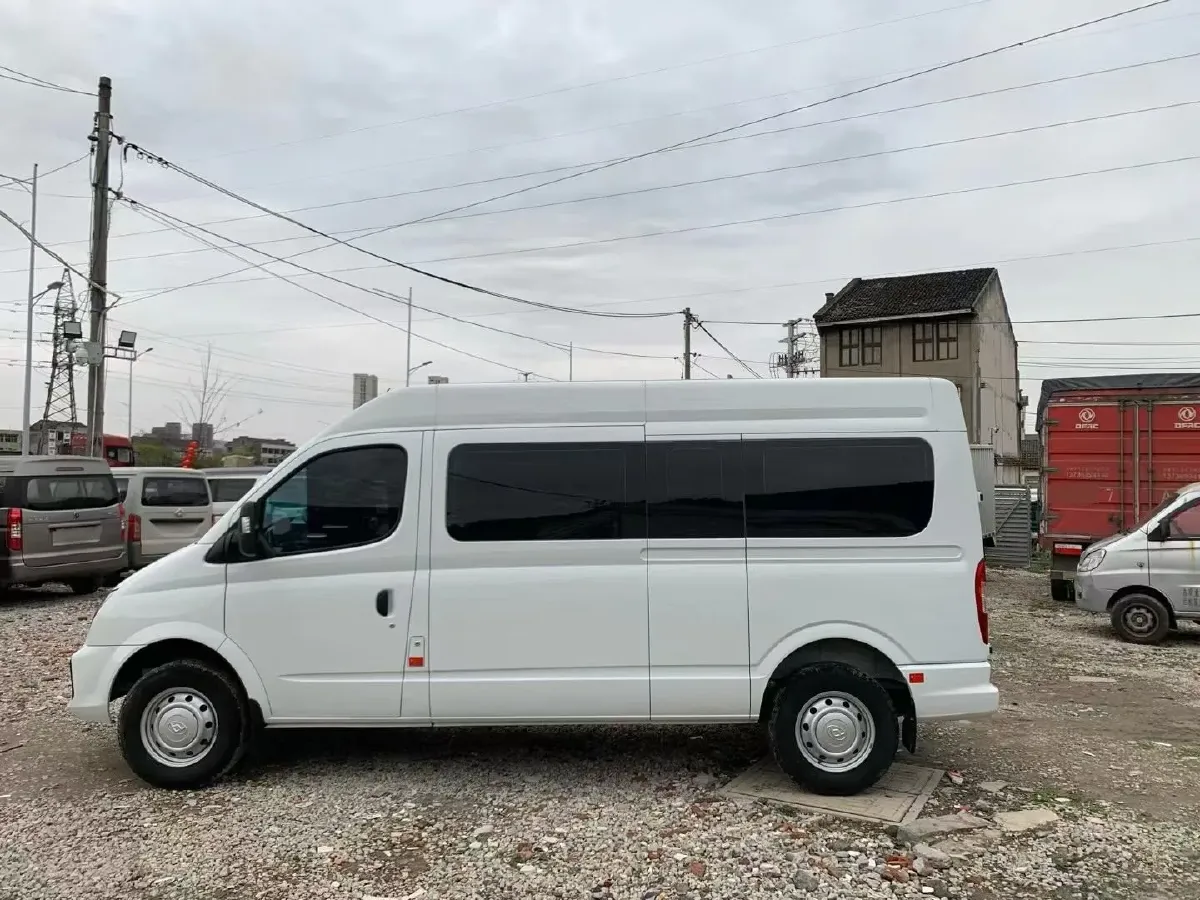 2025 MAXUS XinTu V80 2.0T 147HP L4 6MT,autocango,china used car exporter,china ev exporter,chinese used car exporter,chinese used ev exporter