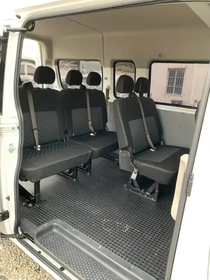 2025 MAXUS XinTu V80 2.0T 147HP L4 6MT,autocango,china used car exporter,china ev exporter,chinese used car exporter,chinese used ev exporter