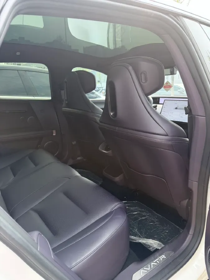 2025 Avatr 06 BEV,autocango,china used car exporter,china ev exporter,chinese used car exporter,chinese used ev exporter