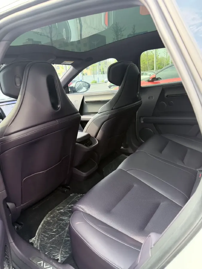 2025 Avatr 06 BEV,autocango,china used car exporter,china ev exporter,chinese used car exporter,chinese used ev exporter