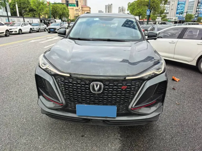 2021 ChangAn CS75 Plus 1.5T 178HP L4 6AT,autocango,china used car exporter,china ev exporter,chinese used car exporter,chinese used ev exporter