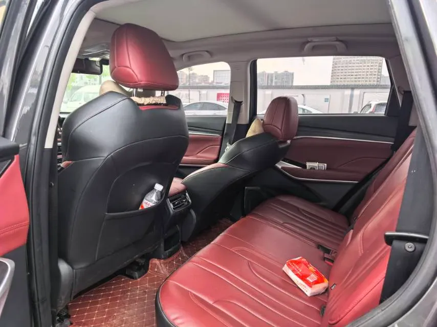 2021 ChangAn CS75 Plus 1.5T 178HP L4 6AT,autocango,china used car exporter,china ev exporter,chinese used car exporter,chinese used ev exporter