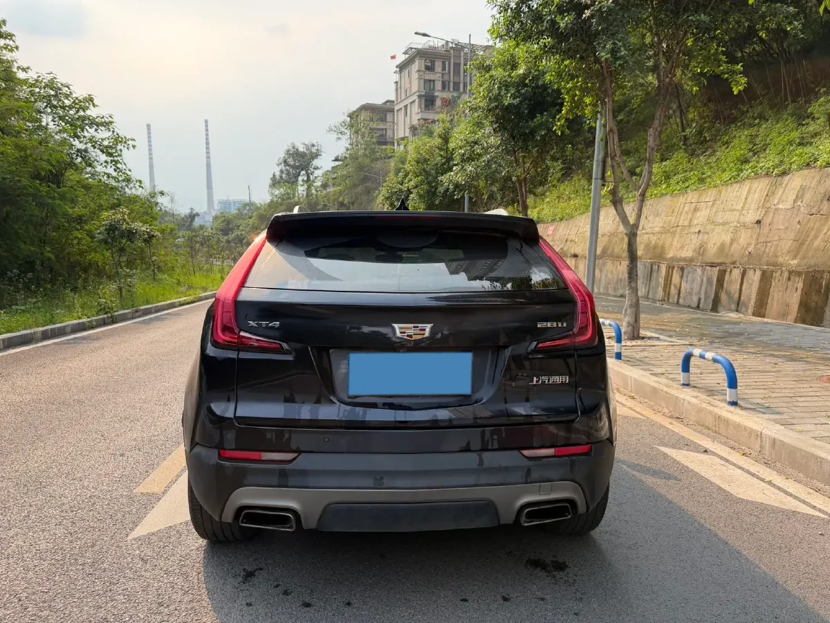 2020 Cadillac XT4 2.0T 241HP L4 9AT,autocango,china used car exporter,china ev exporter,chinese used car exporter,chinese used ev exporter