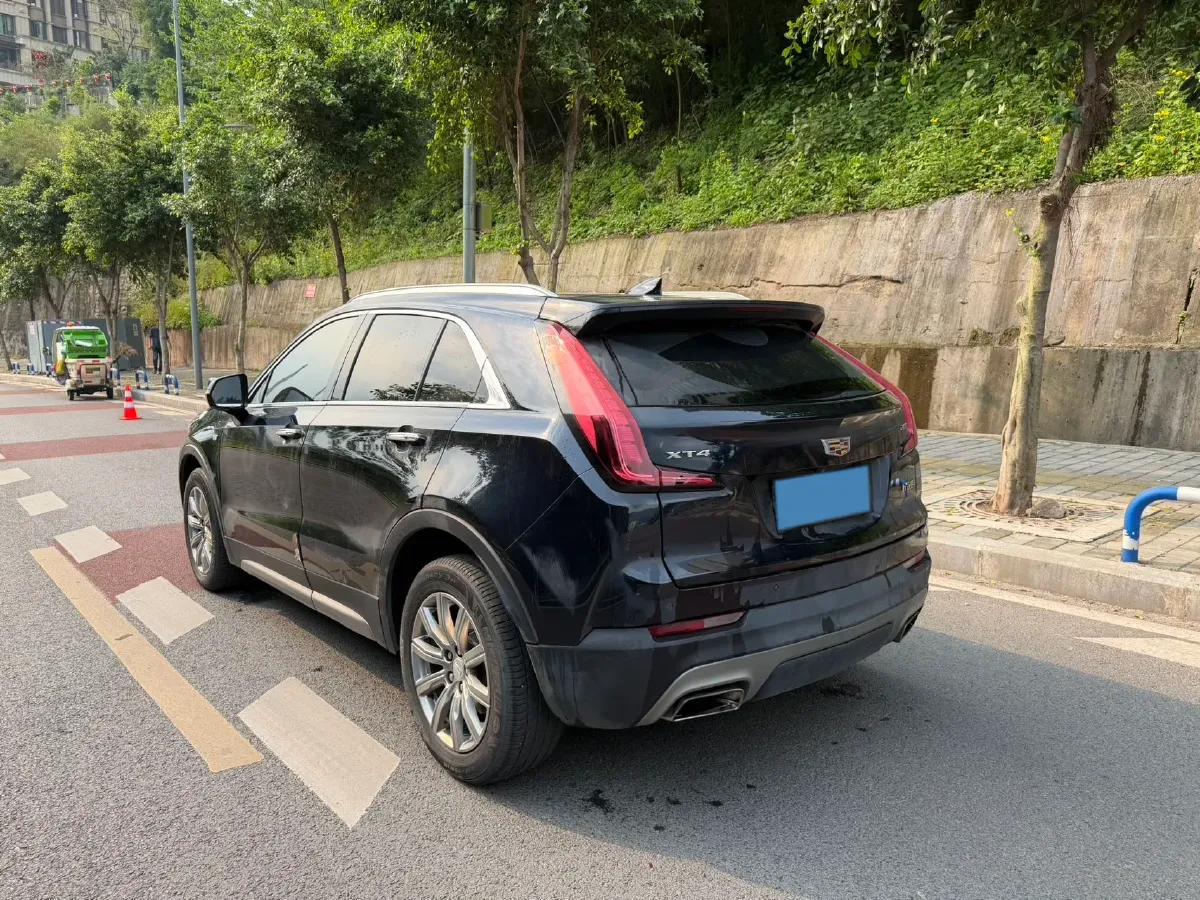 2020 Cadillac XT4 2.0T 241HP L4 9AT,autocango,china used car exporter,china ev exporter,chinese used car exporter,chinese used ev exporter