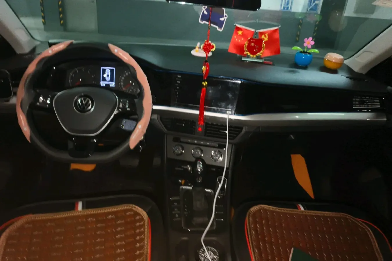 2021 Volkswagen Bora 1.5L 113HP L4 6AT,autocango,china used car exporter,china ev exporter,chinese used car exporter,chinese used ev exporter