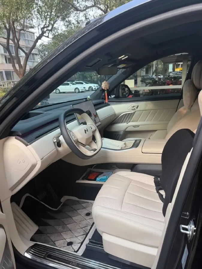 2025 ONVO L90 BEV,autocango,china used car exporter,china ev exporter,chinese used car exporter,chinese used ev exporter