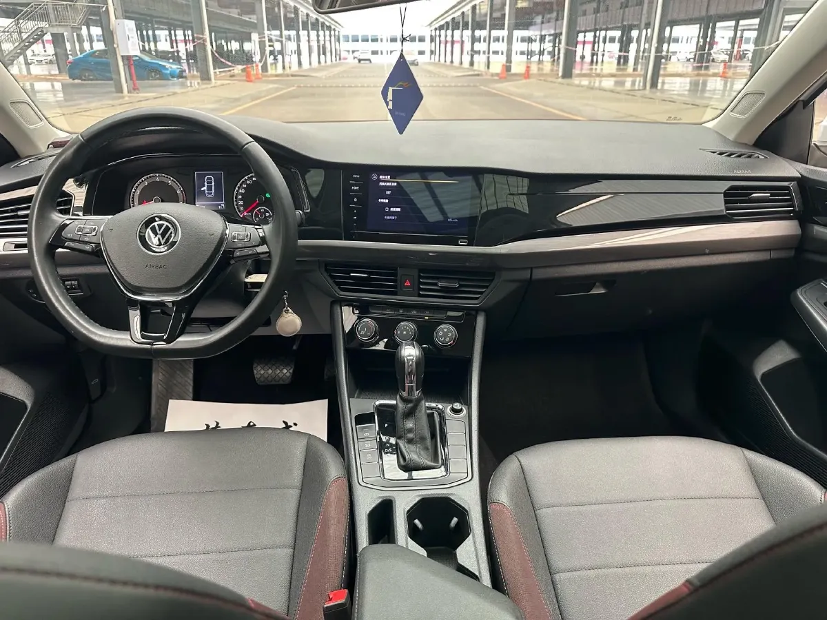 2021 Volkswagen Bora 1.5L 113HP L4 6AT,autocango,china used car exporter,china ev exporter,chinese used car exporter,chinese used ev exporter