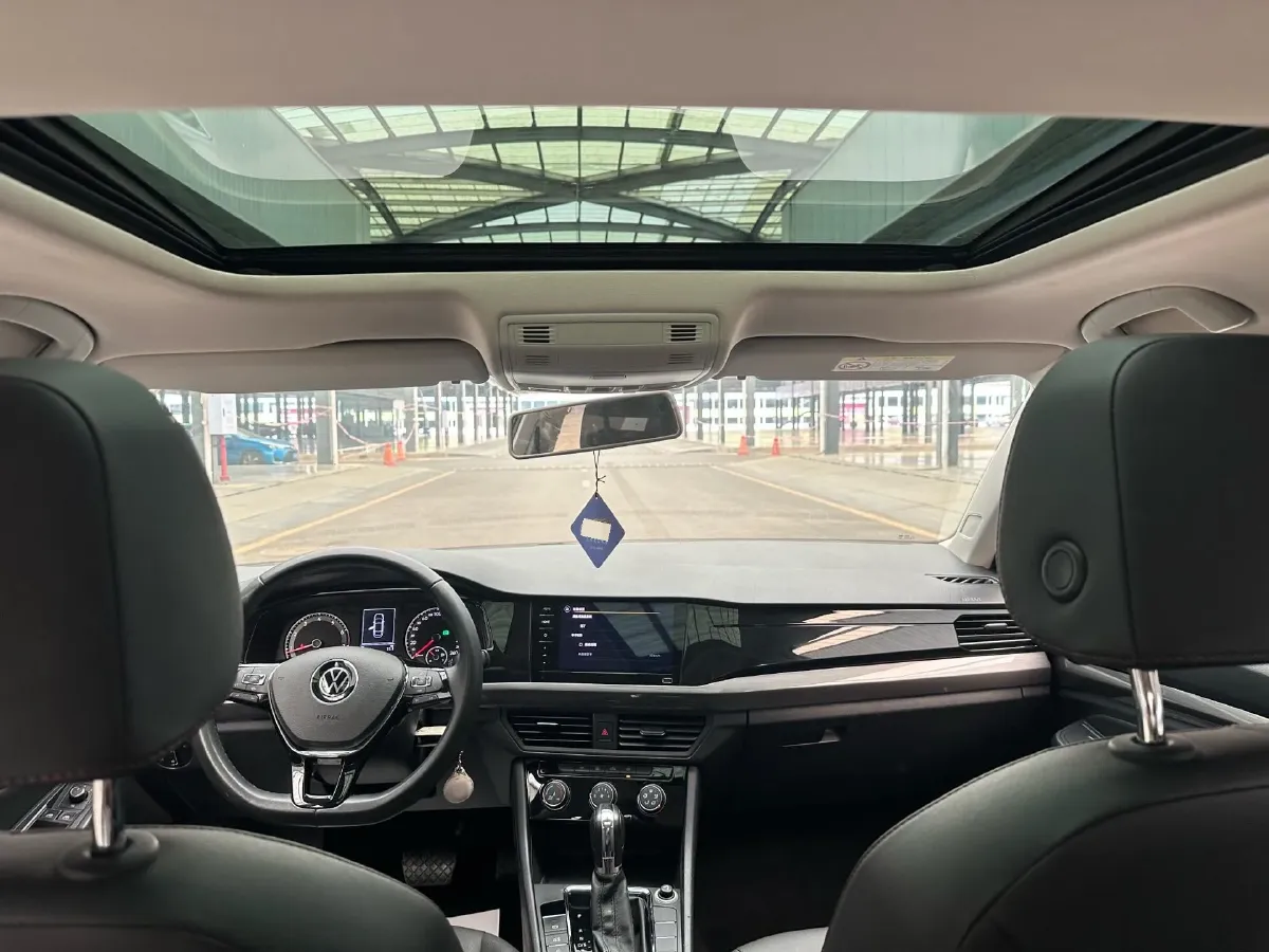 2021 Volkswagen Bora 1.5L 113HP L4 6AT,autocango,china used car exporter,china ev exporter,chinese used car exporter,chinese used ev exporter