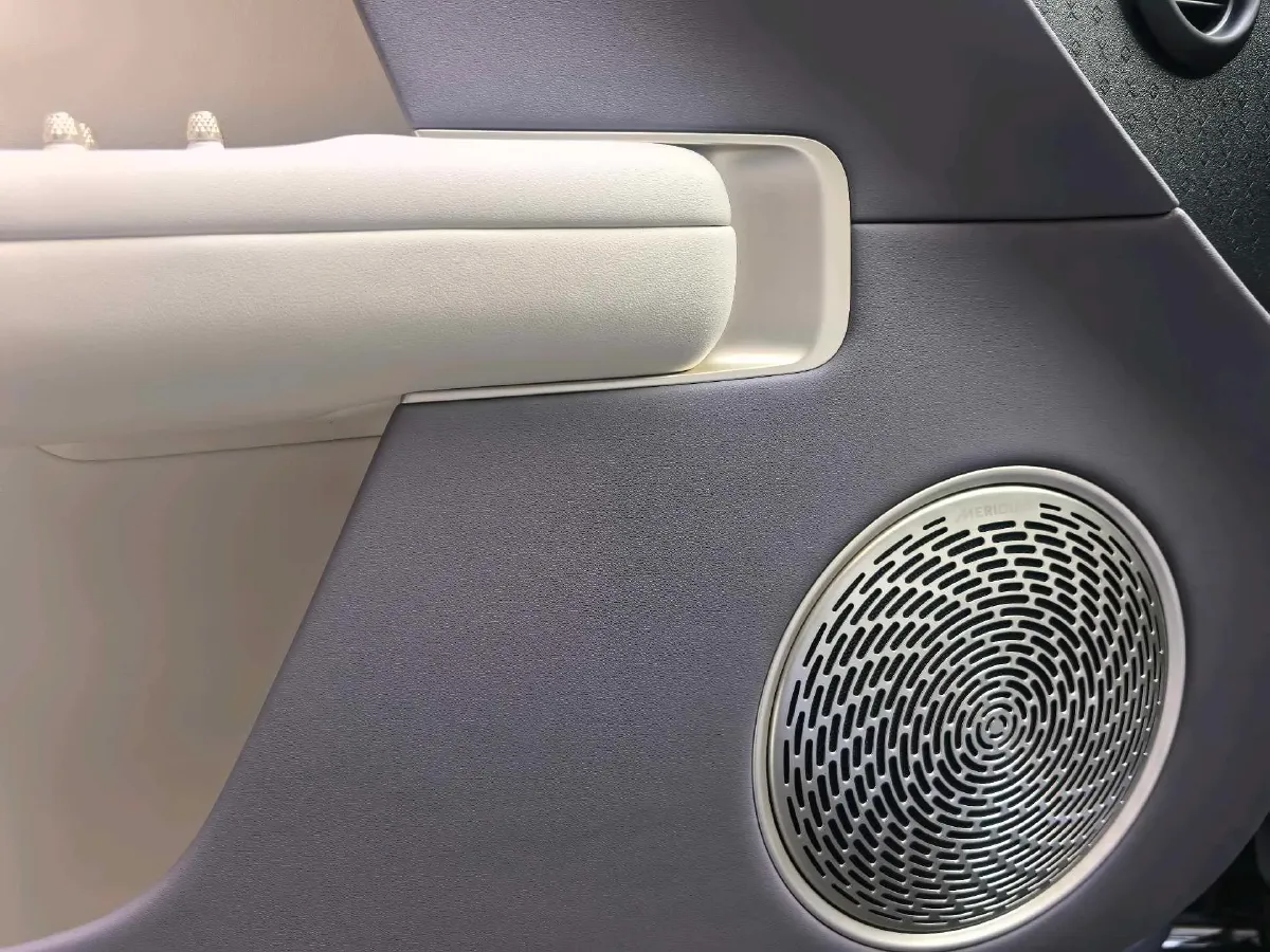 2025 Avatr 06 REEV 156HP REEV,autocango,china used car exporter,china ev exporter,chinese used car exporter,chinese used ev exporter