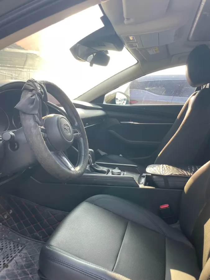 2020 Mazda 3 Axela 2.0L 158HP L4 6AT,autocango,china used car exporter,china ev exporter,chinese used car exporter,chinese used ev exporter