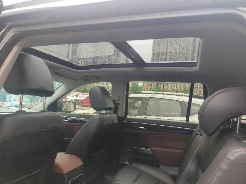 2019 GAC Trumpchi GS8 2.0T 252HP L4 6AT,autocango,china used car exporter,china ev exporter,chinese used car exporter,chinese used ev exporter