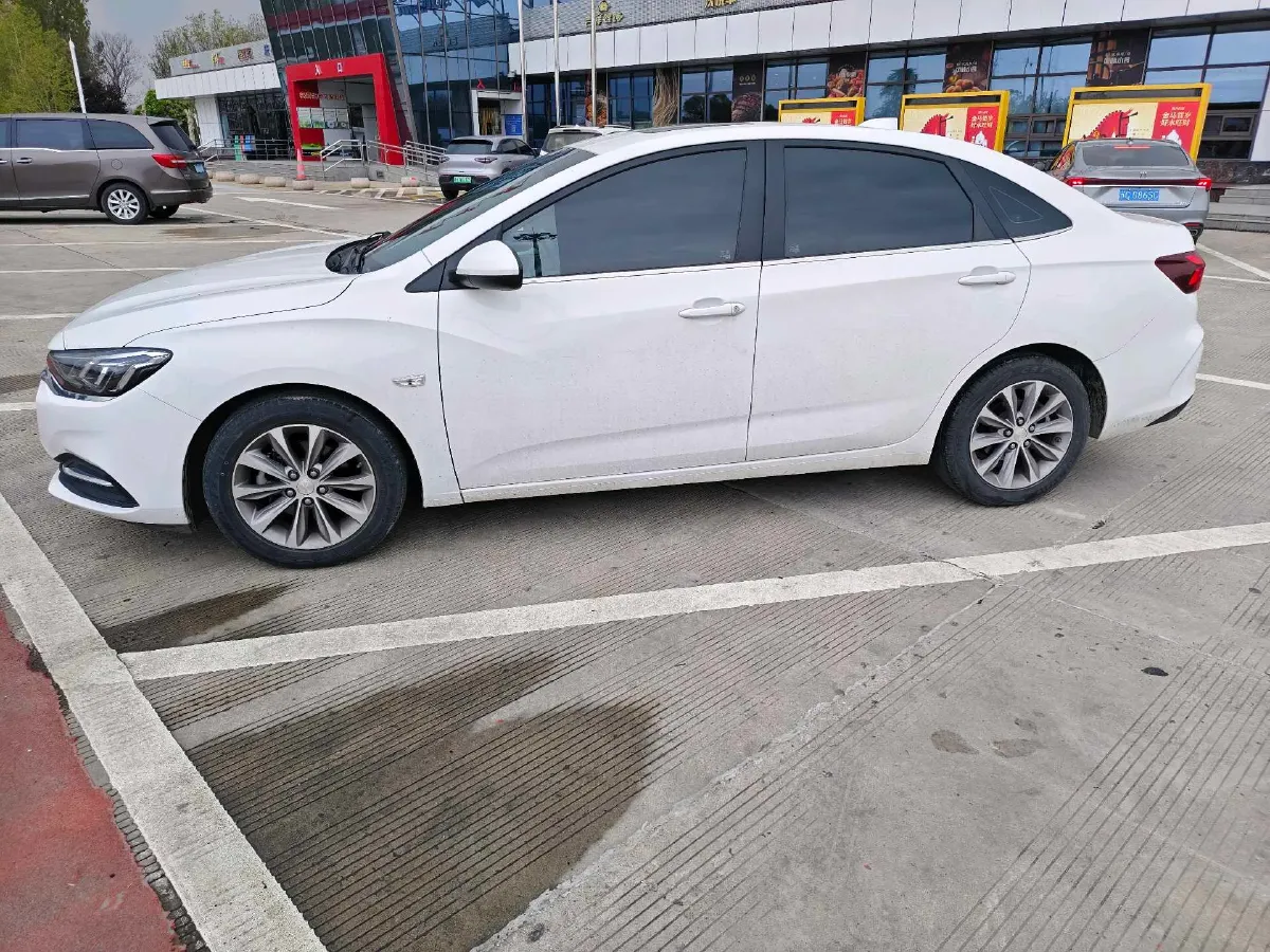 2020 Chevrolet Monza 1.5L 113HP L4 6AT,autocango,china used car exporter,china ev exporter,chinese used car exporter,chinese used ev exporter