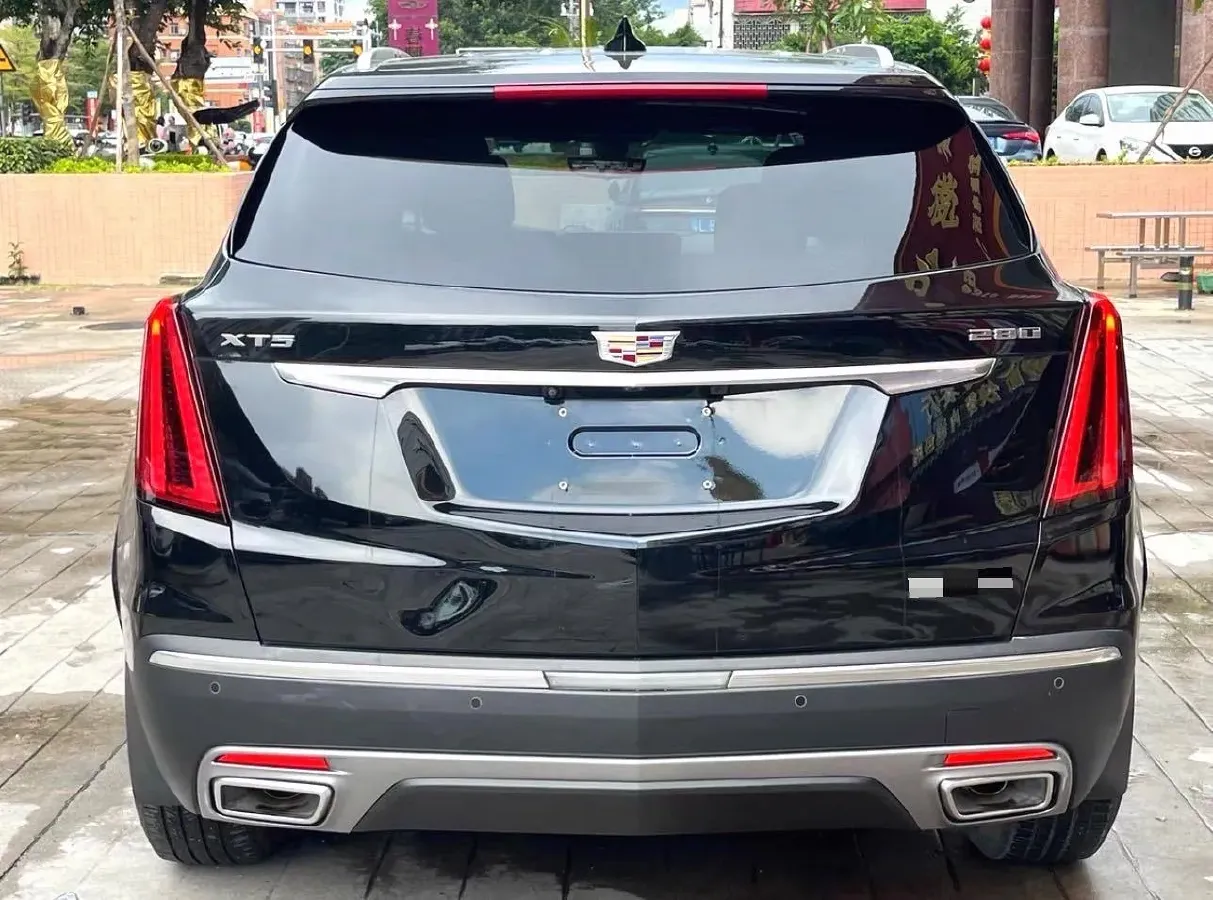 2021 Cadillac XT5 2.0T 237HP L4 9AT,autocango,china used car exporter,china ev exporter,chinese used car exporter,chinese used ev exporter