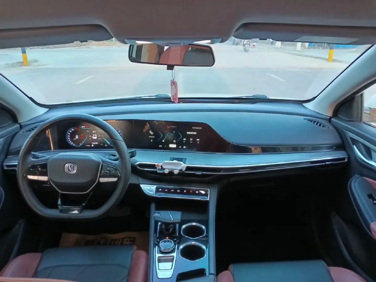 2022 ChangAn Eado 1.4T 160HP L4 7DCT,autocango,china used car exporter,china ev exporter,chinese used car exporter,chinese used ev exporter