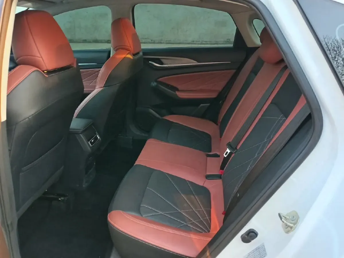 2022 ChangAn Eado 1.4T 160HP L4 7DCT,autocango,china used car exporter,china ev exporter,chinese used car exporter,chinese used ev exporter