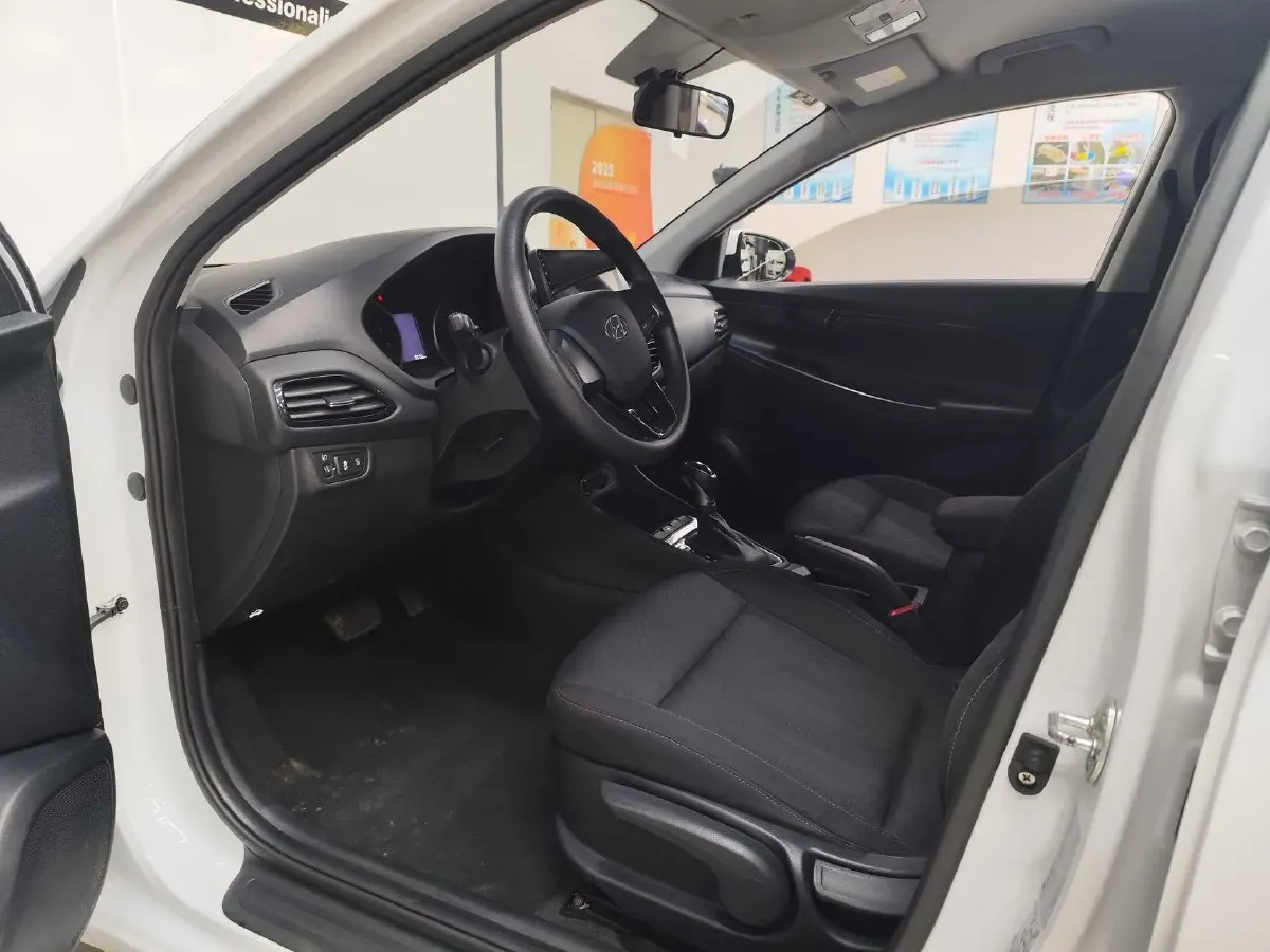 2020 Hyundai Celesta 1.6L 123HP L4 6AT,autocango,china used car exporter,china ev exporter,chinese used car exporter,chinese used ev exporter