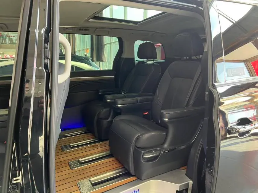 2023 GAC Trumpchi M8 2.0T 252HP L4 8AT,autocango,china used car exporter,china ev exporter,chinese used car exporter,chinese used ev exporter