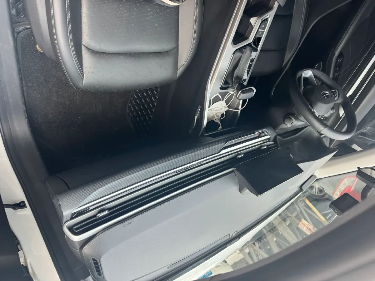 2023 Geely Emgrand 1.5L 127HP L4 CVT,autocango,china used car exporter,china ev exporter,chinese used car exporter,chinese used ev exporter